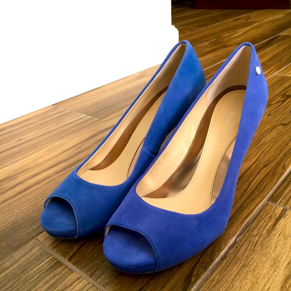 Calvin Klein Blue Dress Shoe